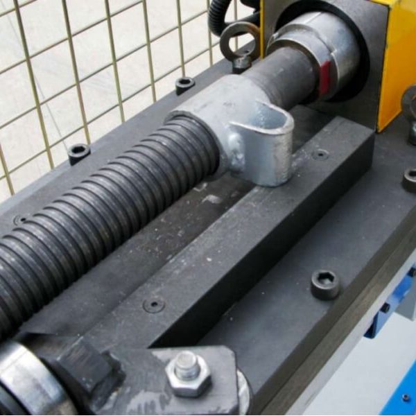 Sleeve Screw Machine